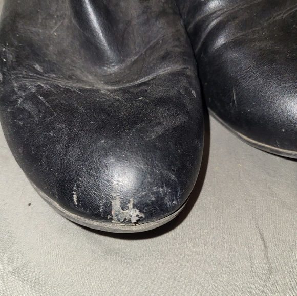 SZ 12W Booties - Picture 2 of 3